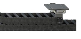 Floating moving end for gliding applications